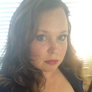 Meet your Posher, Leigh